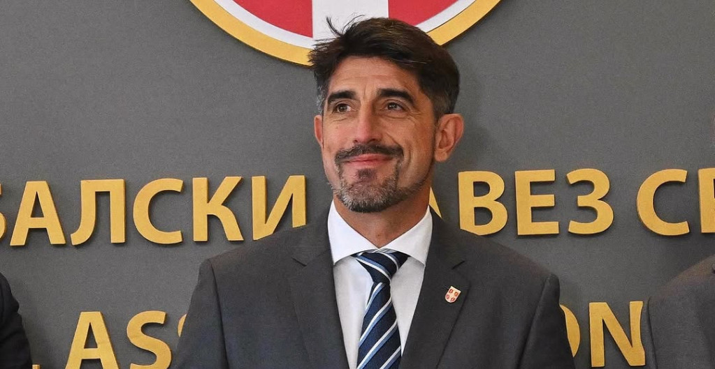 VELJKO PAUNOVIĆ U STAROJ PAZOVI! Selektor Srbije okupio igrače iz Superlige Srbije!