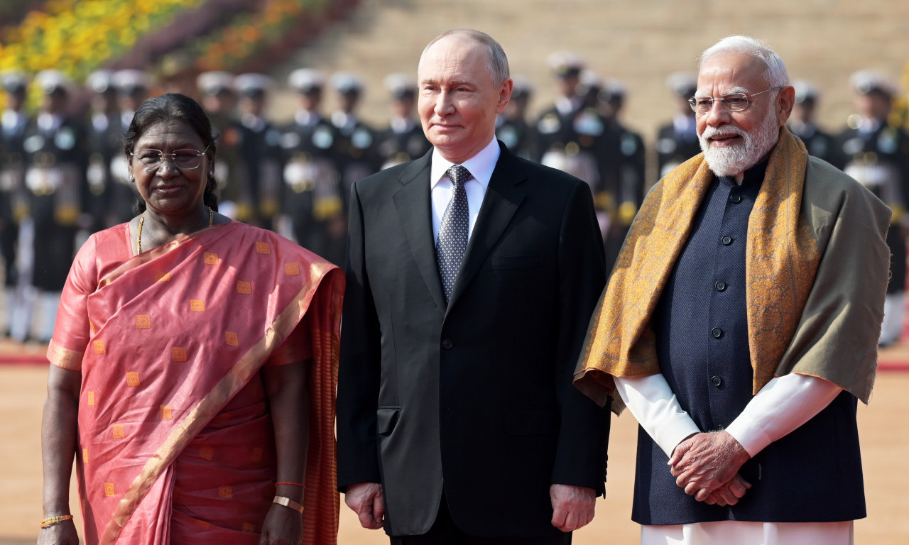 PUTIN U DELHIJU: Ceremonija dobrodošlice uz najviše počasti, a ove teme su u fokusu razgovora sa Modijem (FOTO)