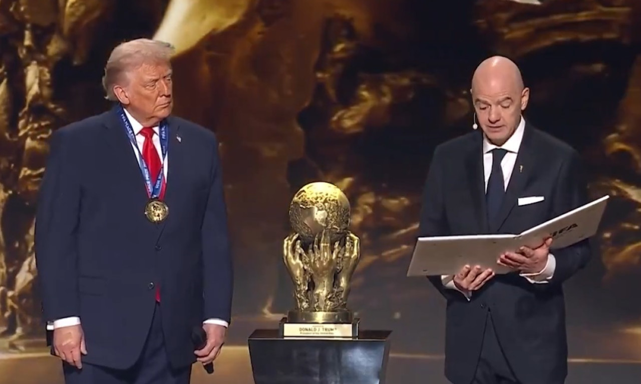 DONALDU TRAMPU FIFA NAGRADA ZA MIR! Predsednik SAD prvi čovek u istoriji fudbala koji je dobio to priznanje (VIDEO)
