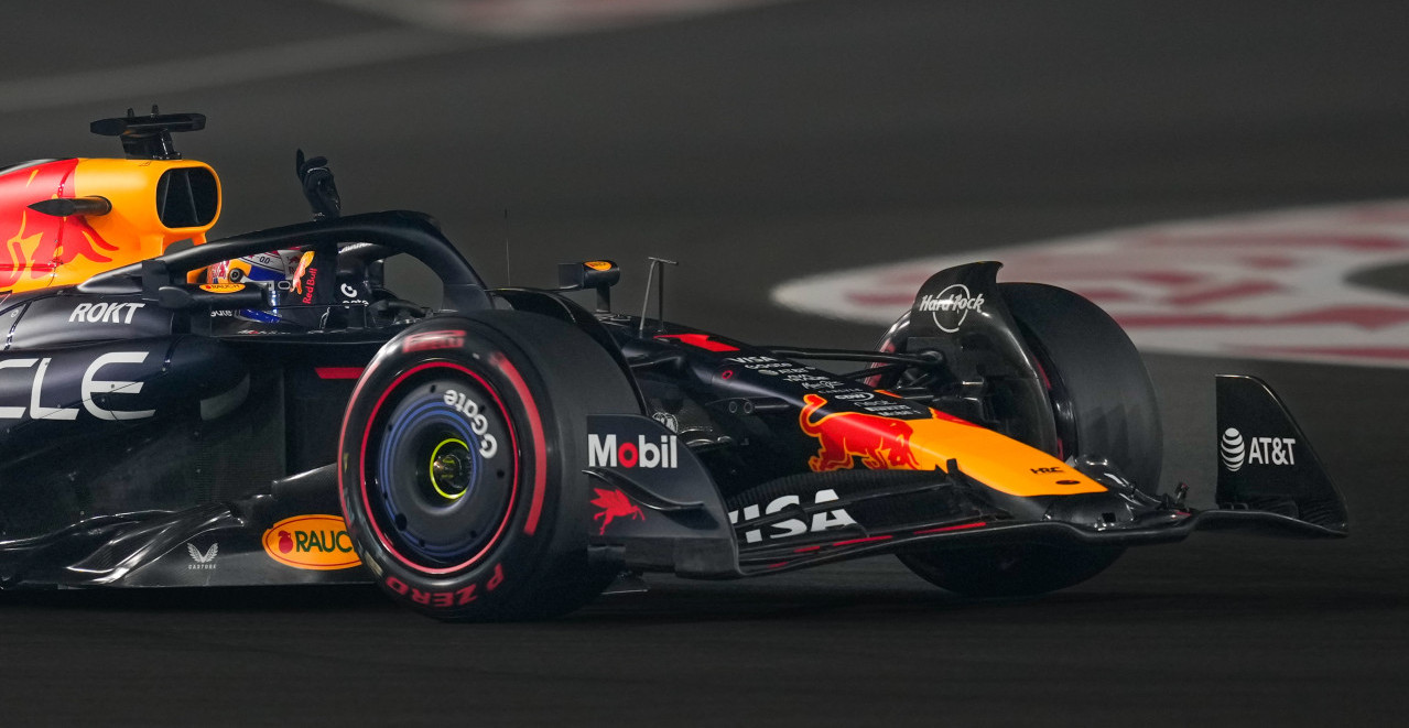 FORMULA 1 SPEKTAKL U ABU DABIJU Gde gledati uživo TV prenos ključne trke sezone