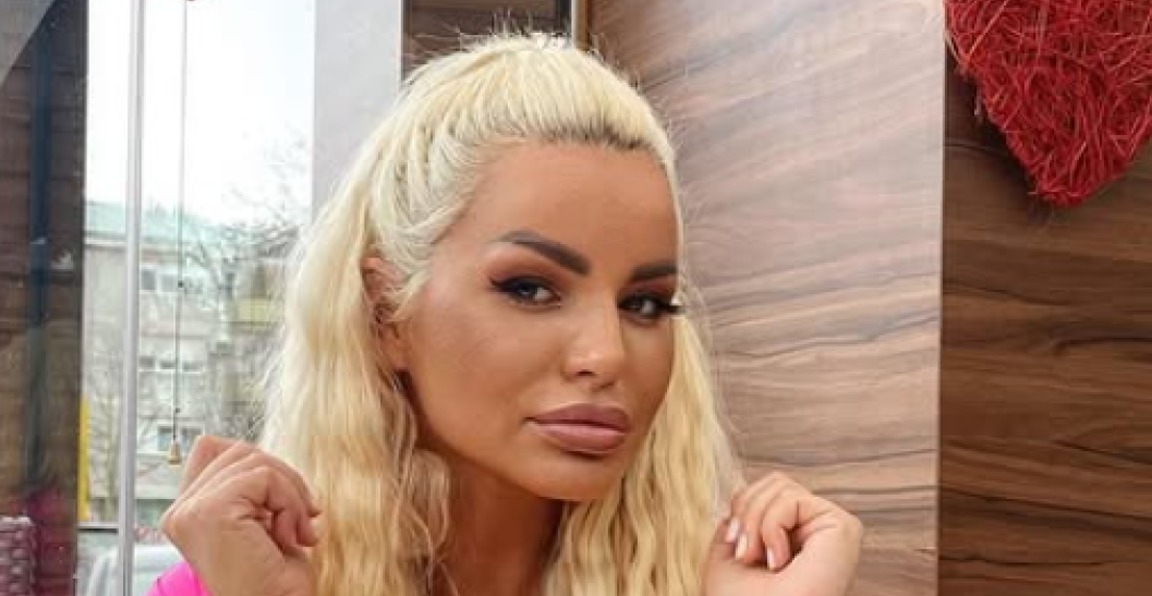 DŽIDŽA STOJIOVIĆ NE ŽELI DA PRIČA O GUBITKU BEBE, ALI EVO GDE JE "UHVAĆENA": Javno pokazala kako izgleda nakon sloma!