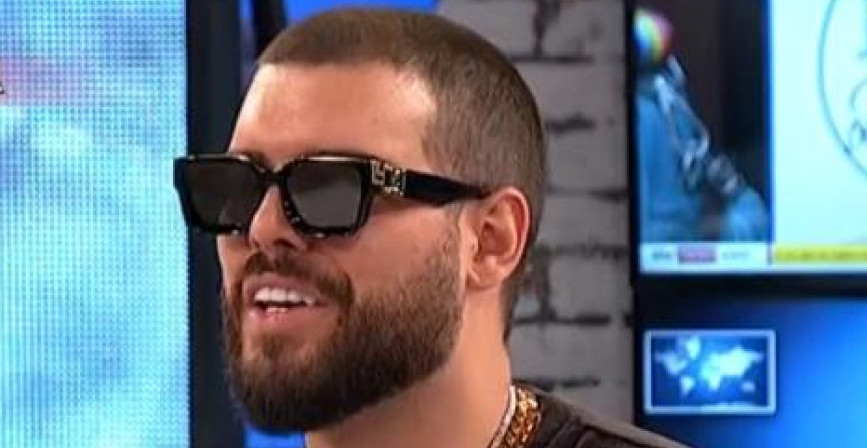 ADAM ADAKTAR ŠOKIRAO JAVNOST: Napušta posao posle 13 godina! "Moj život se od 1. januara menja iz korena" (VIDEO)