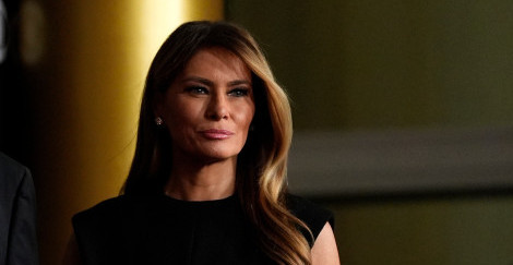 STIGAO PRVI TREJLER ZA FILM O MELANIJI TRAMP! Amazon iskeširao 40 miliona dolara, a režiser je čovek sa „crne liste“ Holivuda