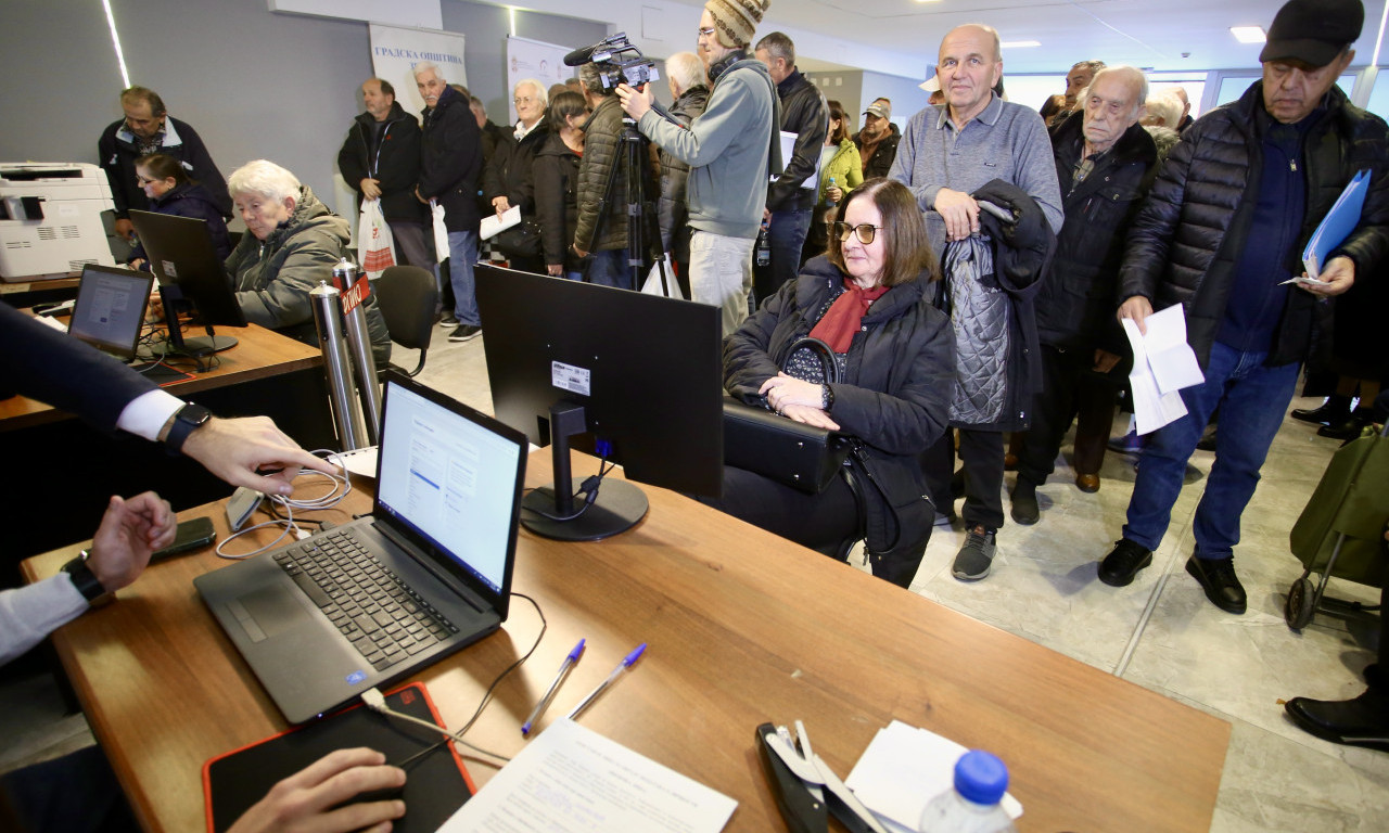 PODNETO 555.602 ZAHTEVA ZA LEGALIZACIJU Prijava za program "Svoj na svome" do 5. februara