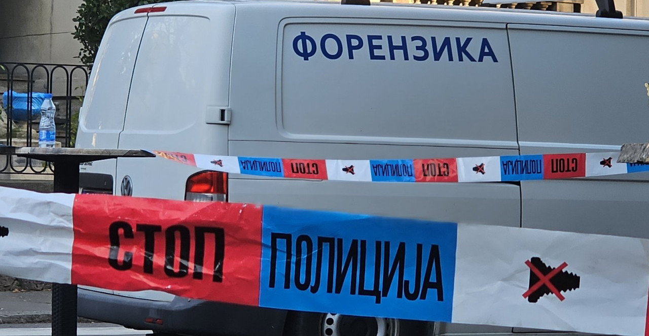 SAMOSTRELOM UBIO ŽENU, PA PRESUDIO SEBI: Jezivi detalji krvavog pira u Kraljevu! Majka (79) za dlaku izbegla smrt - evo šta je uradila