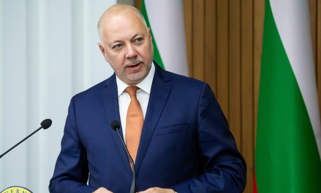PALA VLADA U BUGARSKOJ! Premijer Željazkov podneo ostavku