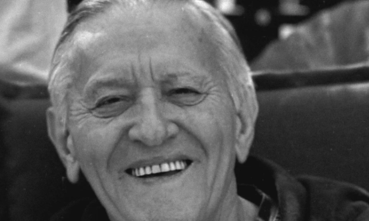 MLADEN KOSMAJAC SAHRANJEN U RODNOM KRAJU: Pevač ispraćen na večni počinak, sin objavio potresnu poruku