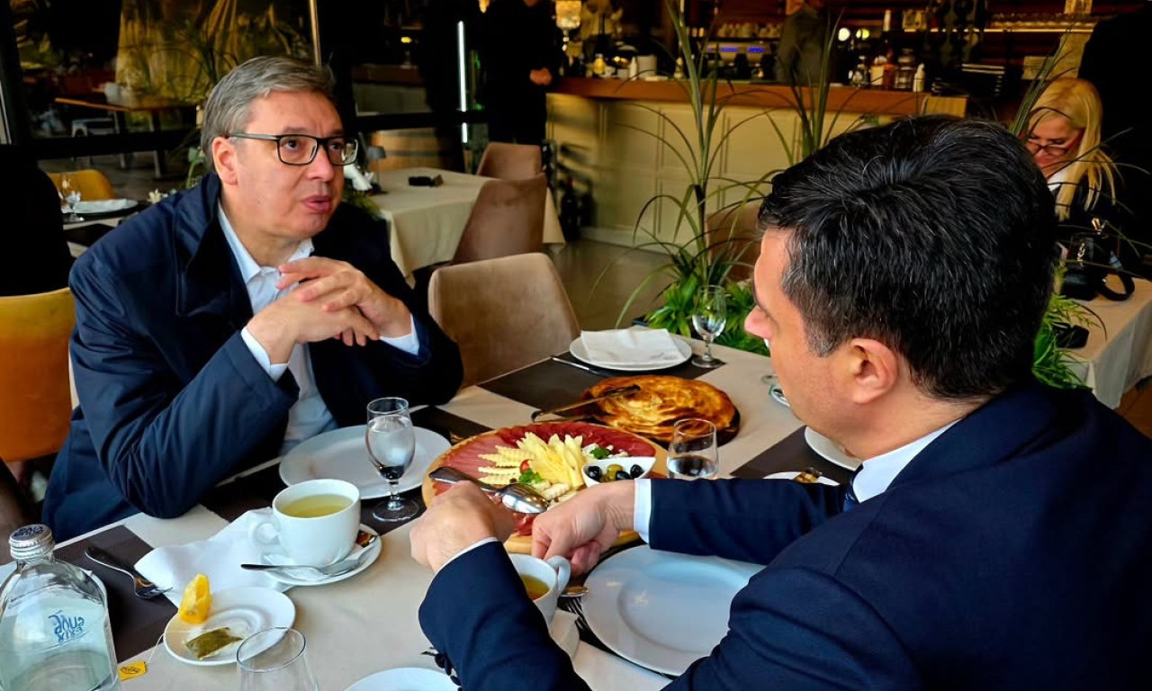 ŠTA JE VUČIĆA ODUŠEVILO U NIŠU? Nije čaj, već nešto što svi obožavamo (FOTO)