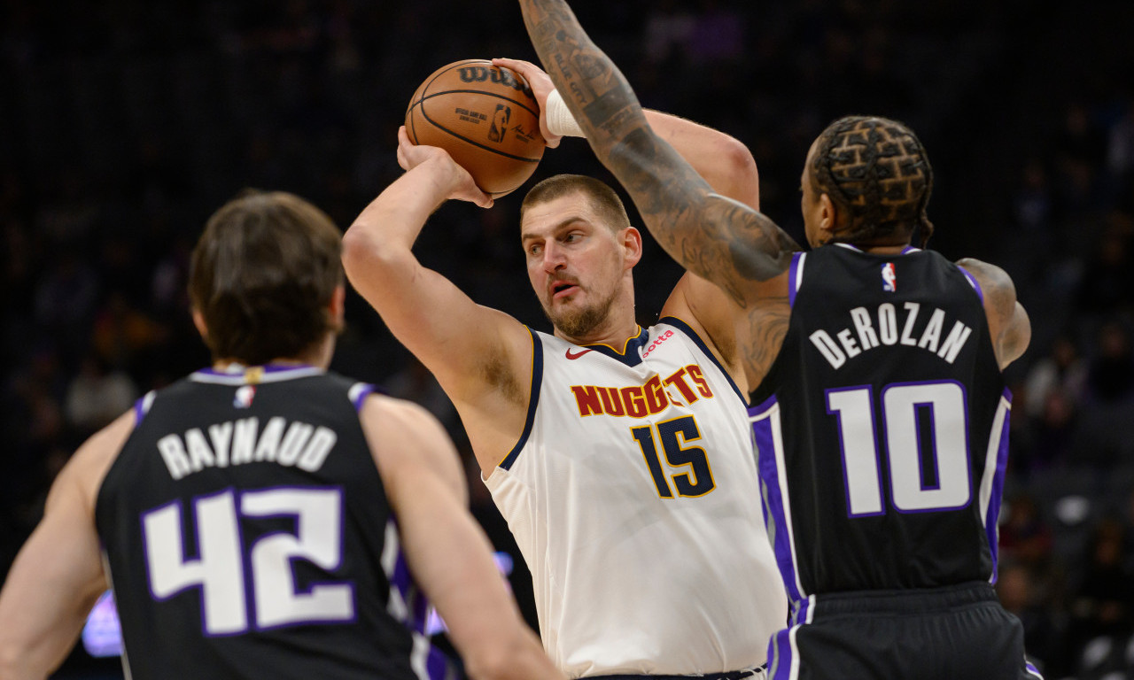 NIKOLA JOKIĆ JE NEZAUSTAVLJIV! Srbin razmontirao Kingse i ispisao sjajan rekord za istoriju NBA lige (VIDEO)