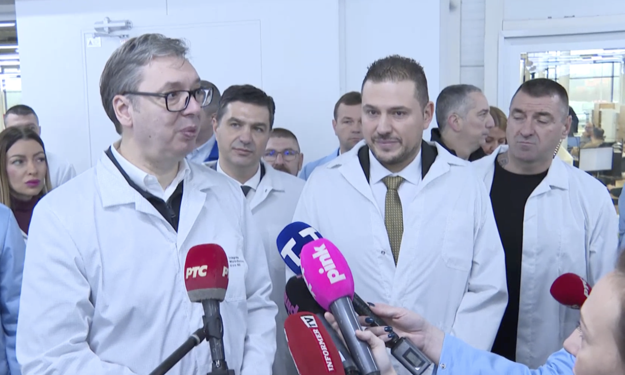 VUČIĆ U FABRICI MICRO-ELECTRONICS U NIŠU Pogledajte šta se promenilo za sedam godina, biće novih radnih mesta! (VIDEO)