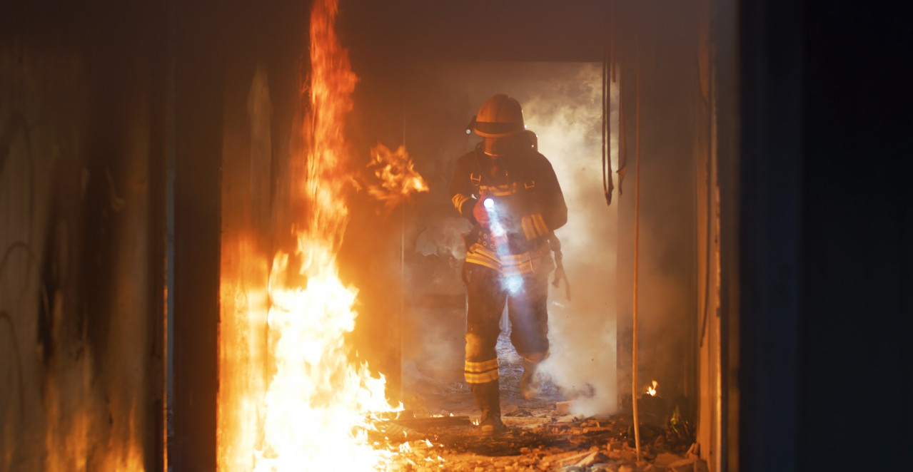 POŽAR U LONDONU: Preminula jedna žena, devet osoba hospitalizovano