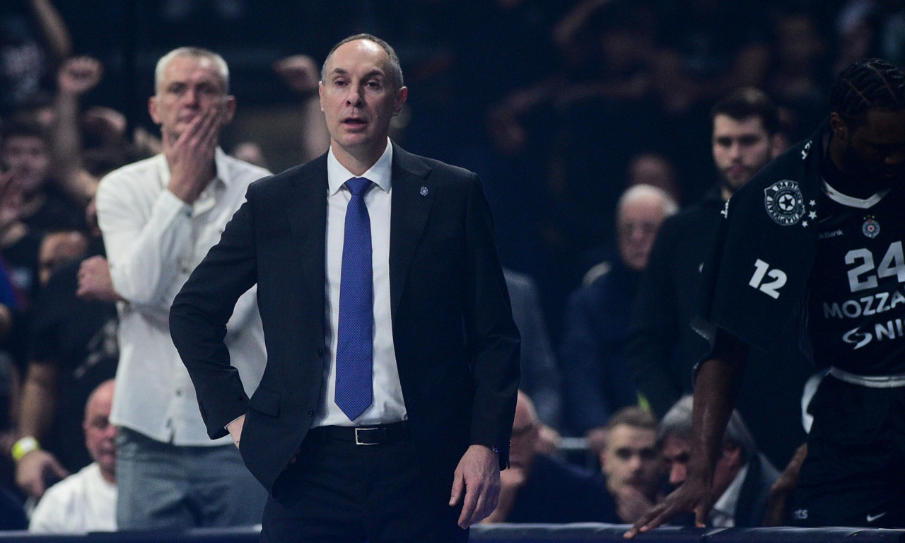 OCOKOLJIĆ POSLE TRIJUMFA NAD ZVEZDOM U EVROLIGI Evo kome je trener crno-belih posvetio pobedu i da li ostaje u Partizanu