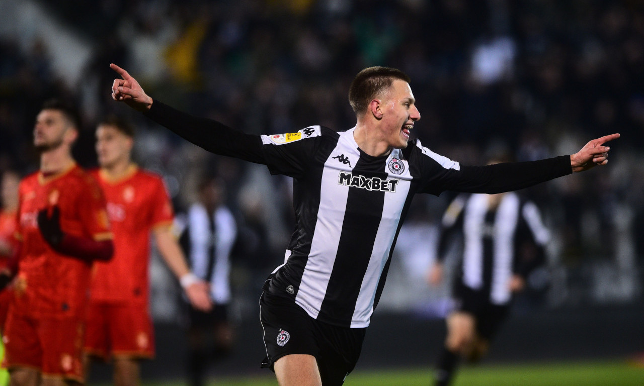 NAPREDAK NAMUČIO PARTIZAN U HUMSKOJ Pet golova u meču koji je crno-bele "zakucao" na vrh tabele