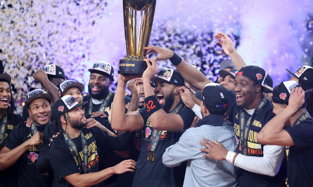 ČEKANJU JE KONAČNO KRAJ: Niksi konačno osvojili trofej, poslednji uzeli dok je još Nikson bio predsednik