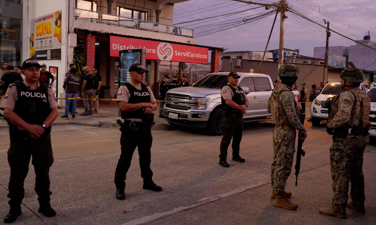 FUDBALER BARSELONE UBIJEN NASRED ULICE! Ubica prišao na motoru i ispalio rafale! Svet fudbala zavijen u crno (FOTO)