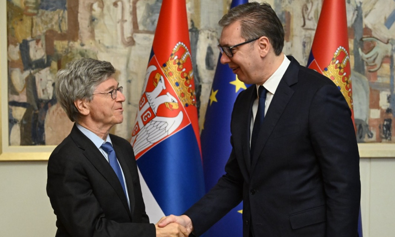 VUČIĆ PRIZNAO: "Naučio sam mnogo!" Predsednik sa jednim od najvećih ekonomista sveta