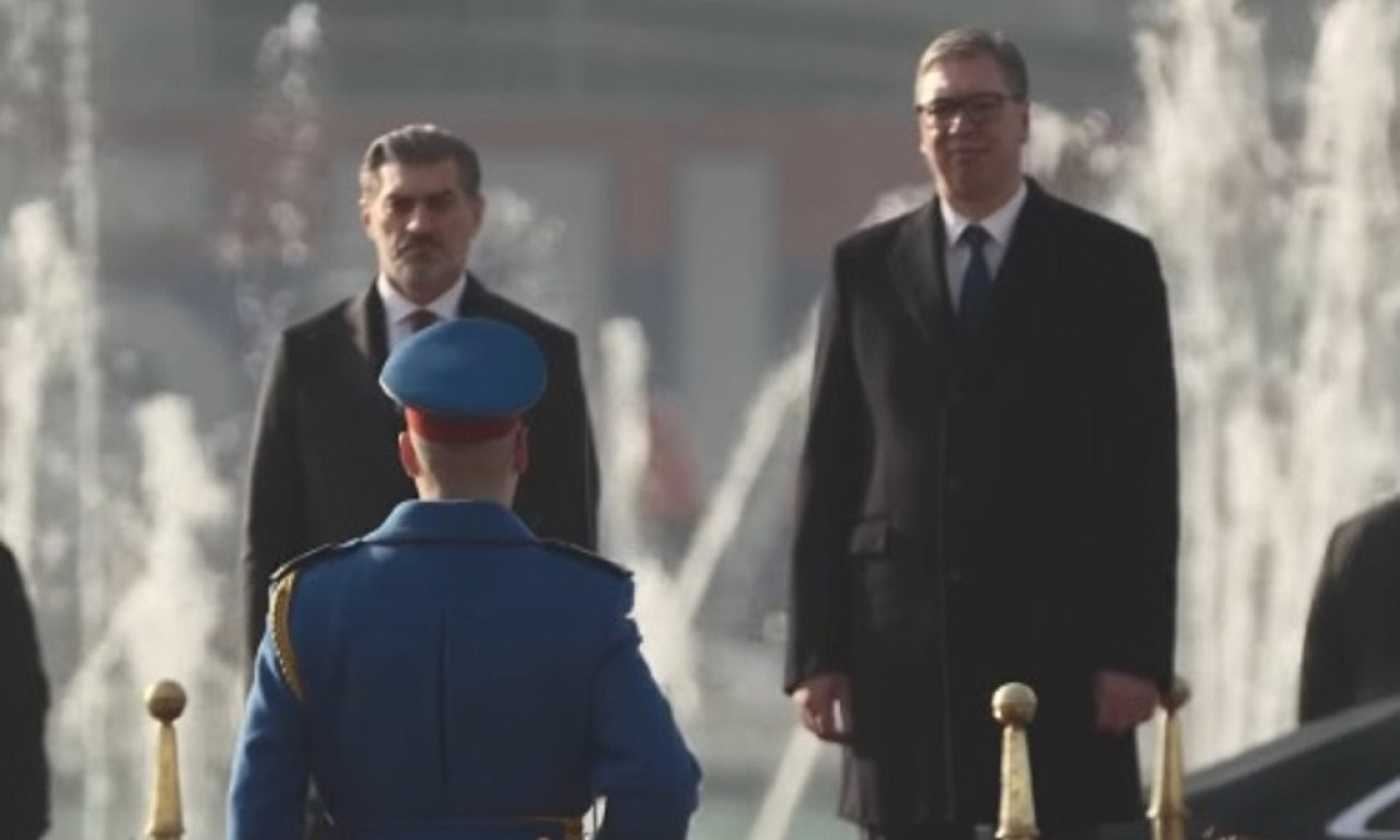 "OVO JE PRVA POSETA GRUZIJSKOG PREDSEDNIKA SRBIJI" Vučić objavio snimak s dočeka Kavelašvilija (VIDEO)