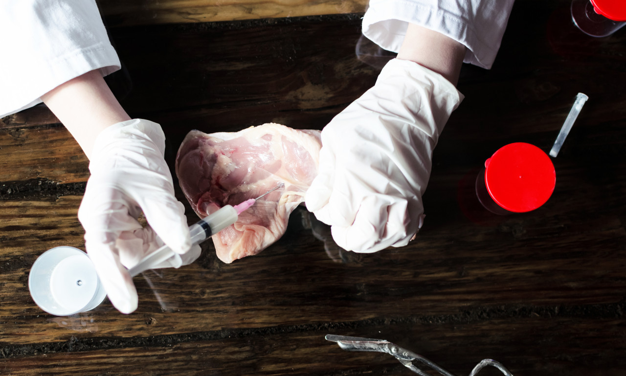 STRAHOTA! Ljudi zaraženi trihinelozom u Pančevu – meso koje su jeli je opasno po život! Ovo su simptomi