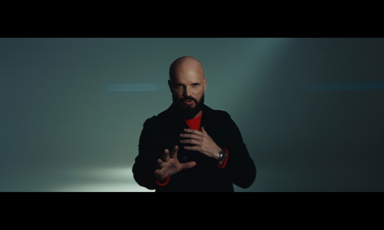 PEVAČ RAZREŠIO KESU I PROMENIO TIM ZA NOVI PROJEKAT! Boban Rajović najavio spektakl za svoj rođendan! (FOTO)