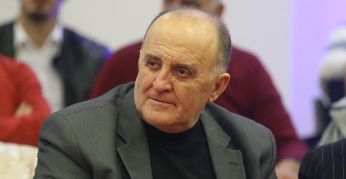 BIG LALE HITNO PRIMLJEN U BOLNICU: Poznati mađioničar pretrpeo moždani udar, K1info otkriva u kakvom je stanju!