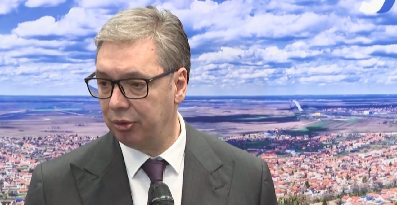 VUČIĆ O PROTESTU U BAČKOM PETROVCU: "Nije ratno stanje – bilo ih je tačno 34"