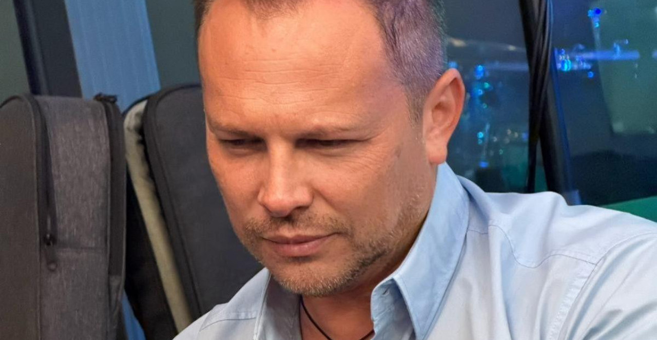 "SLOMILI SU MI REBRA, VILICU, DOBIO SAM POTRES MOZGA" Brutalno pretučen poznati muzičar na proslavi u Zagrebu