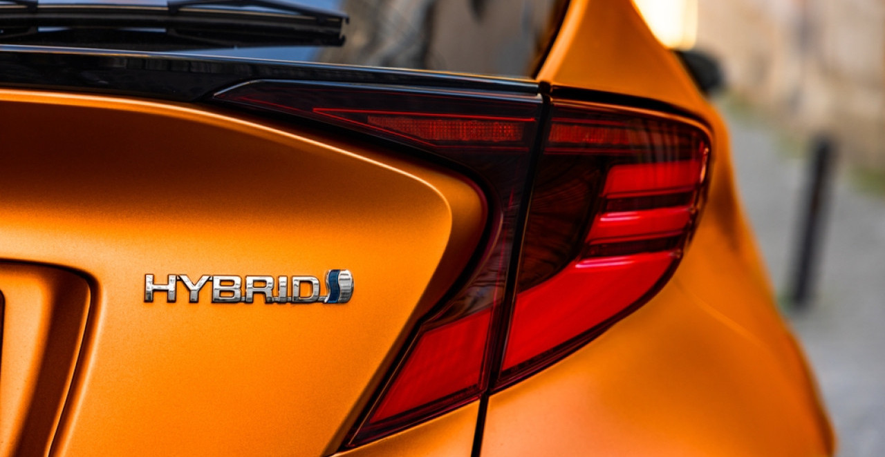 TOP 10 NAJPOUZDANIJIH HIBRIDNIH AUTOMOBILA Apsolutna dominacija jedne marke, a evo koji su za izbegavanje (FOTO)