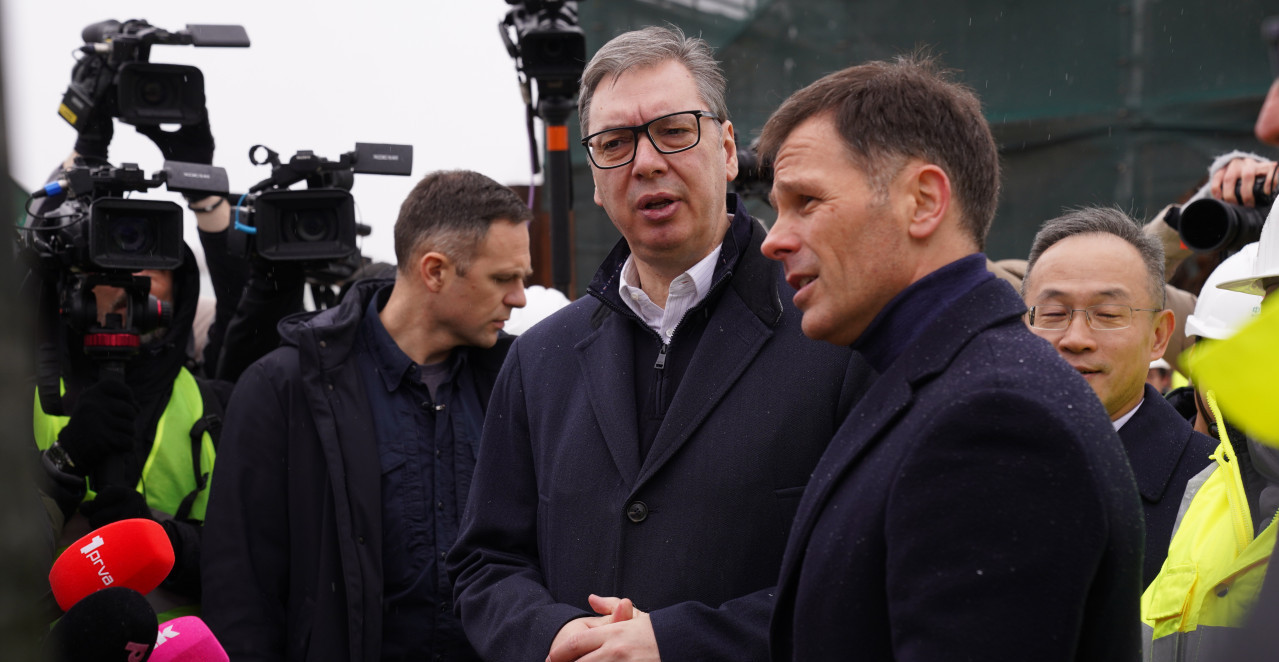 VUČIĆ: Novi savski most prava lepotica koja menja Beograd, stiže i najveći akvarijum u regionu! (VIDEO)