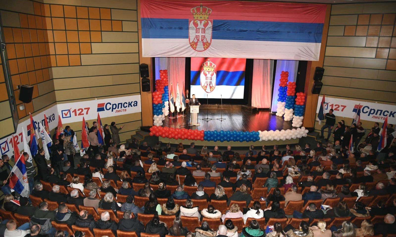 ODRŽAN MITING SRPSKE LISTE U LEPOSAVIĆU Elek: "Izbori 28. decembra ključni ispit za Srbe" (FOTO)