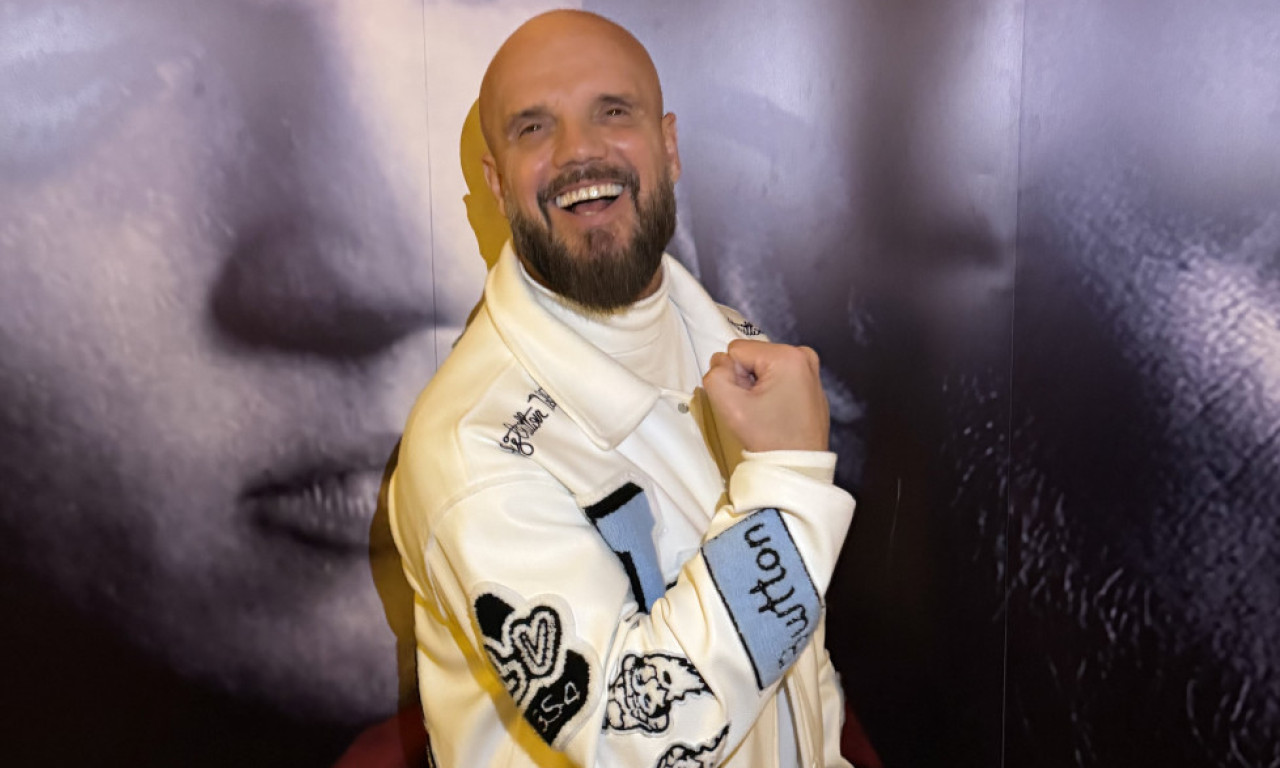 POZNATI PEVAČ NA ROĐENDAN PREDSTAVIO NOVI PROJEKAT: "Samo za pesme sam uložio više od 1.100.000 evra" (FOTO/VIDEO)