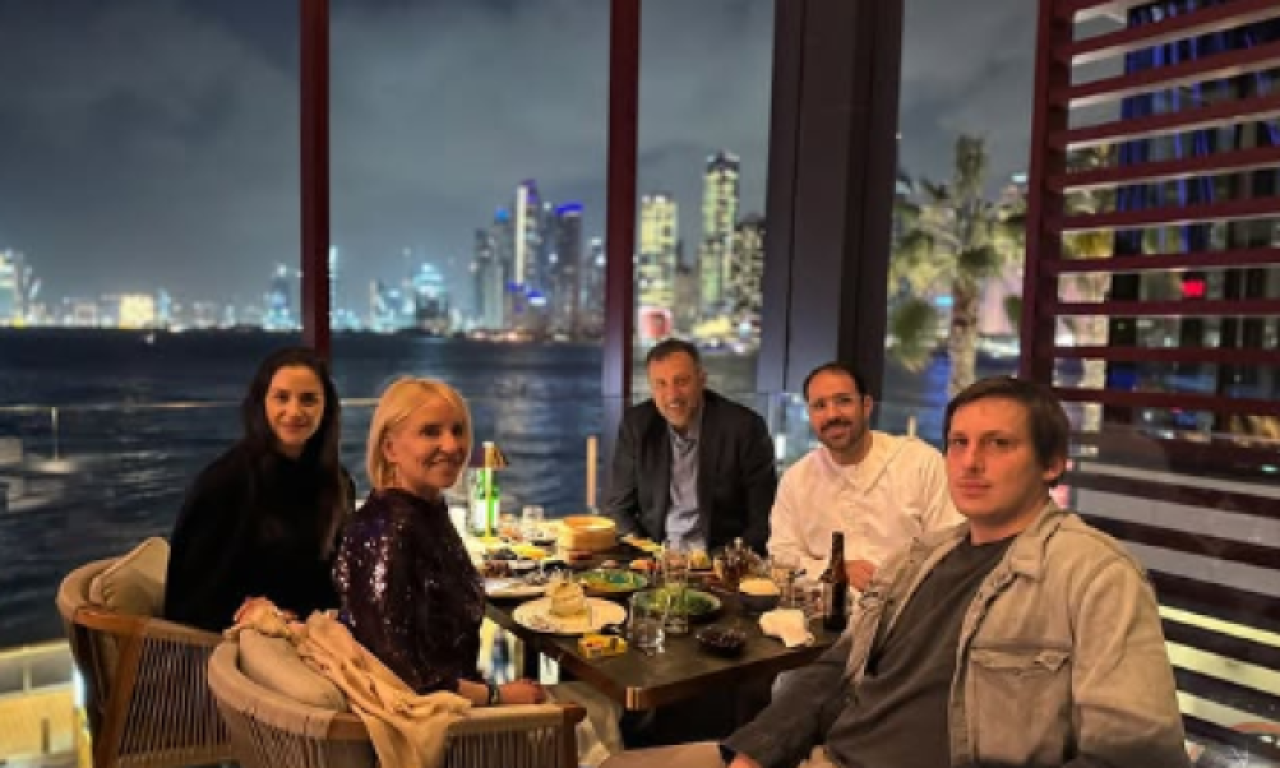 JELENA BIN DRAI UGOSTILA DIVCE: Rođendanski luksuz kod šeika! (FOTO+VIDEO)