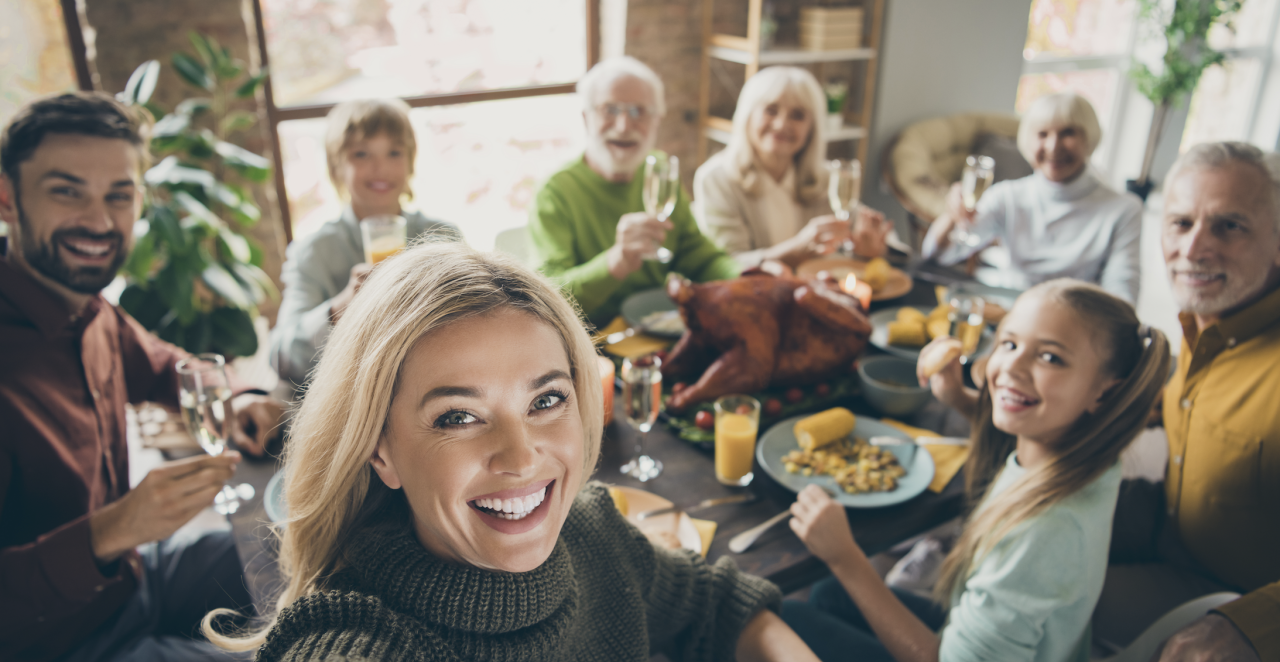 KAKO JE BITI SNAJA U KUĆI SA 8 ČLANOVA PORODICE Sandra iz Beograda za K1info deli šok priču: "U braku sam i sa prababom"