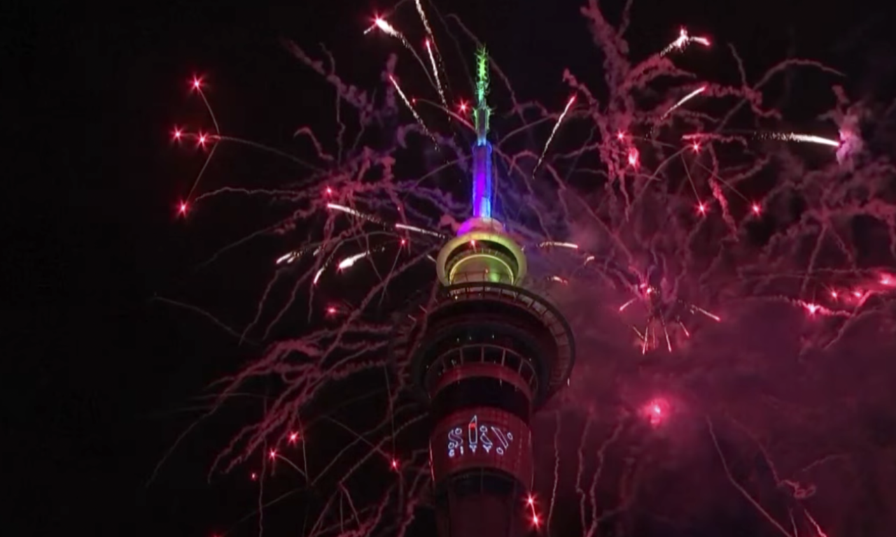 STIGLA NOVA 2026. GODINA I U NOVI ZELAND: Građani je dočekali uz spektakularan vatromet (VIDEO)