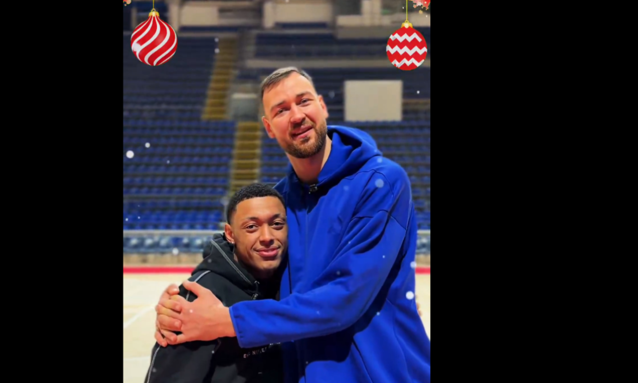 POGLEDAJTE URNEBESNU ČESTITKU CRVENO-BELIH ZA NOVU GODINU Motiejunas i Jago raznežili Delije (VIDEO)