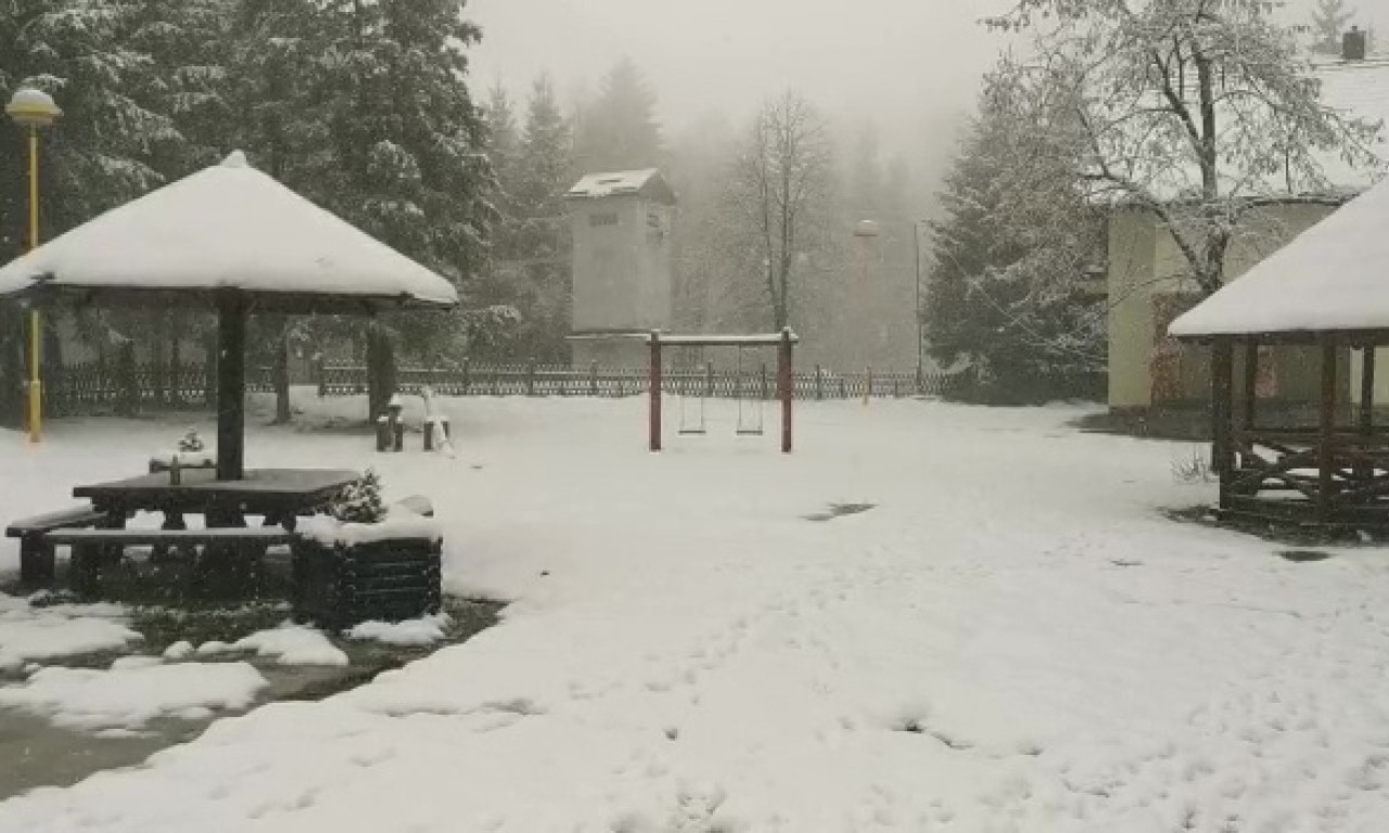 SNEG, SMEŠTAJ ZA SVAČIJI DŽEP I SAT I PO OD BEOGRADA! Ovo je razlog što su Divčibare eksplodirale (FOTO)
