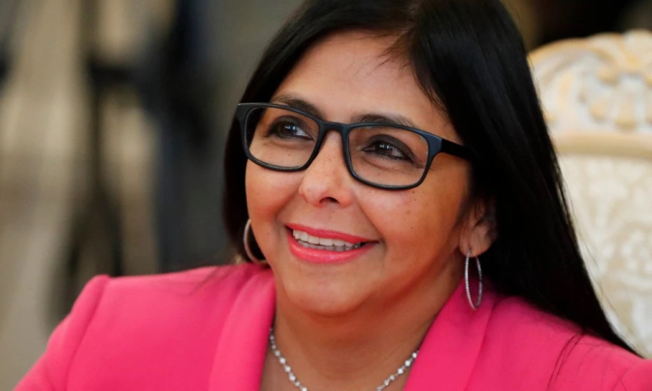 PRIVREMENA PREDSEDNICA VENECUELE ZATRAŽILA SASTANKE U VAŠINGTONU Evo kakvim susretima se nada