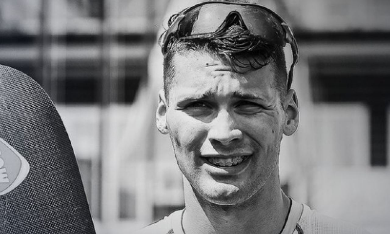 SVETSKI ŠAMPION PRONAĐEN MRTAV: Mikloš Dudaš preminuo u 35. godini, policija blokirala ceo kvart