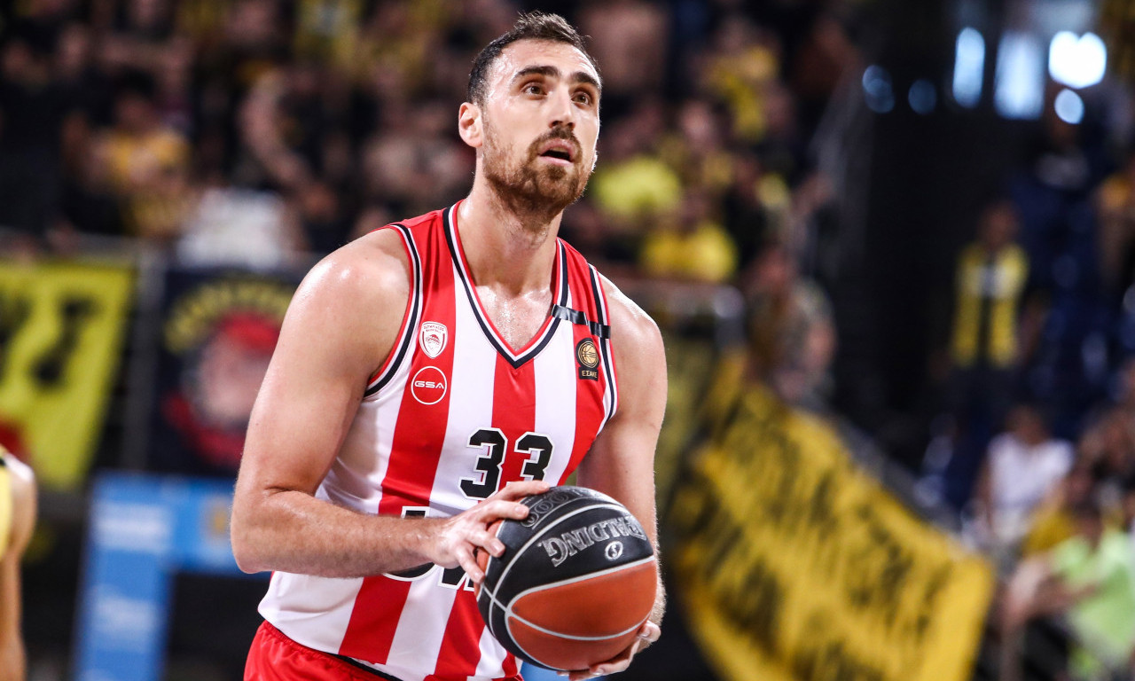 VEČERAS POČINJE FAJNAL FOR EVROLIGE Nikola Milutinov jedini srpski košarkaš