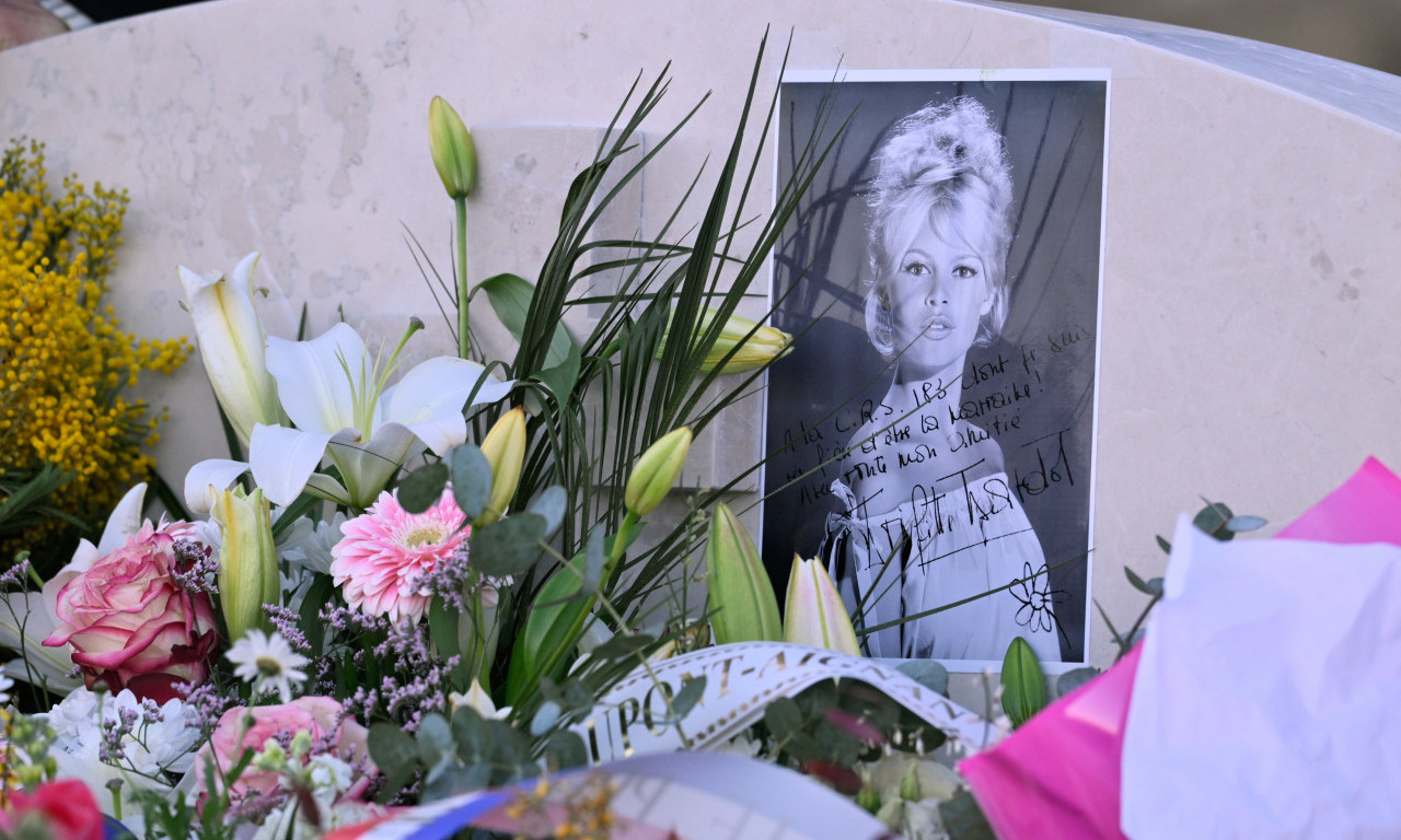 BRIŽIT BARDO SAHRANJENA Porodica ignorisala njenu želju, evo gde počiva svetska zvezda (FOTO)