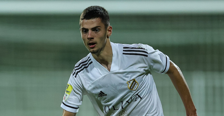 SRPSKO ČUDO OSVAJA AMERIKU! Ko je Nikola Petković - Čukino dete koje se iz Šarlota seli u moćni Sijetl (FOTO)