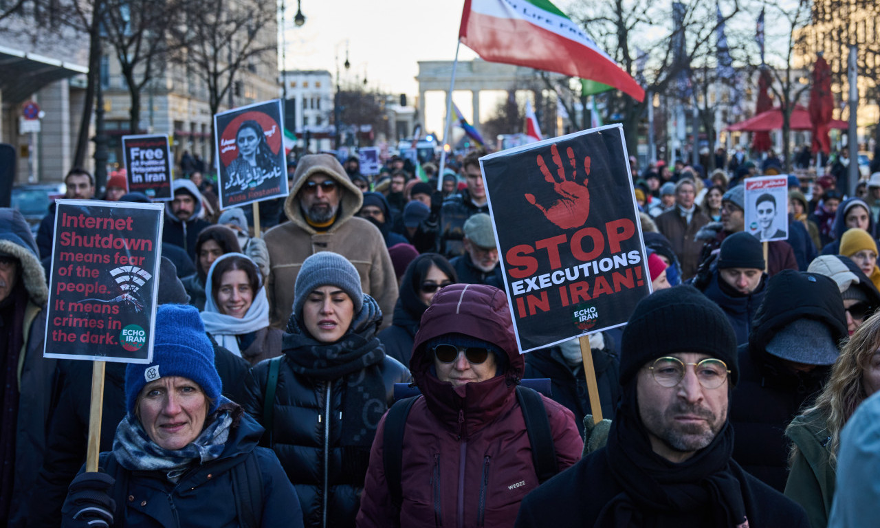 MASAKR U IRANU! U protestima ubijeno oko 2.000 ljudi, najnoviji podaci šokiraju svet!
