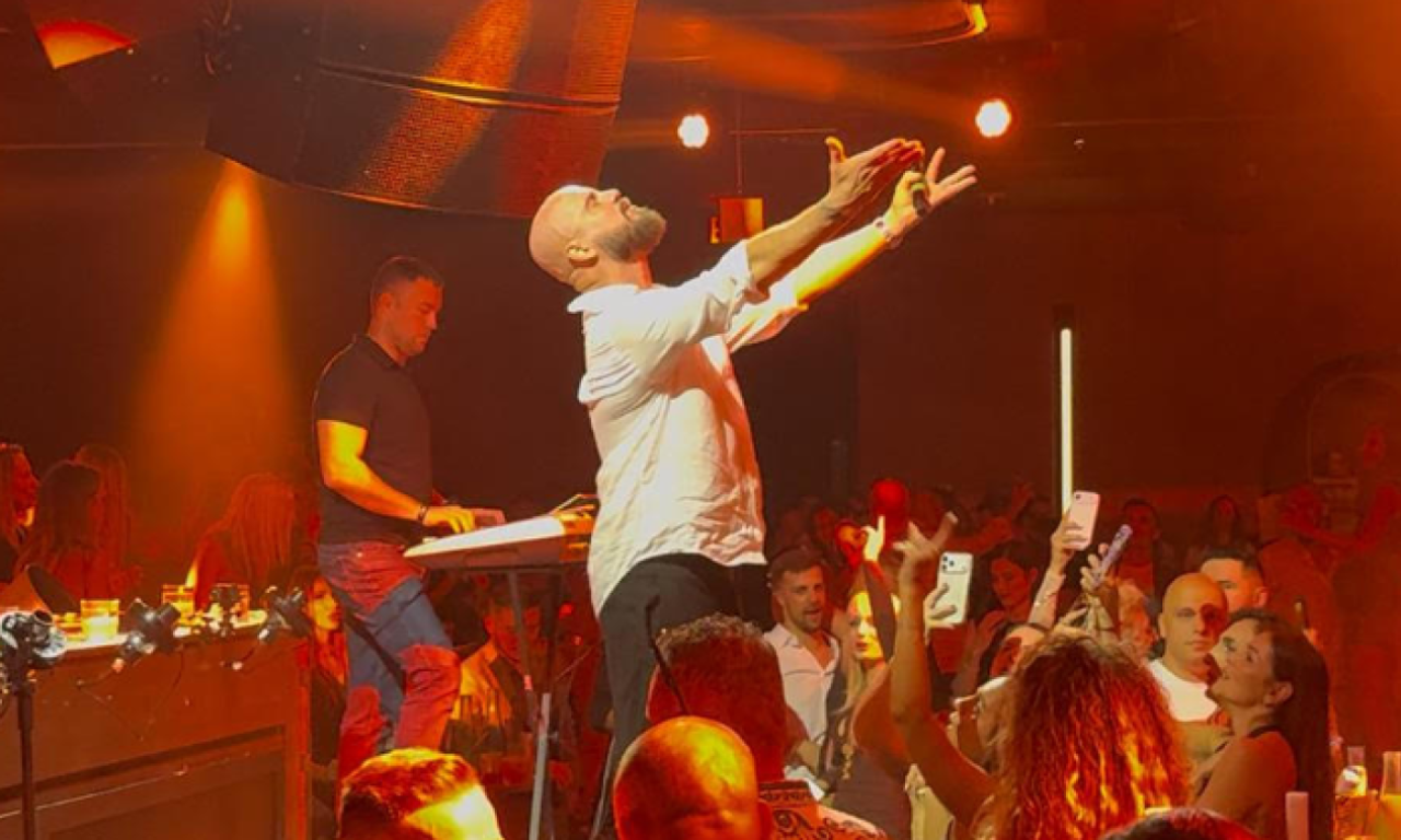 HAOS U AMERICI ZA DOČEK SRPSKE: Boban Rajović stigao ozbiljnom „mašinom“ i zaradio 35.000 evra, Florida na nogama (VIDEO)