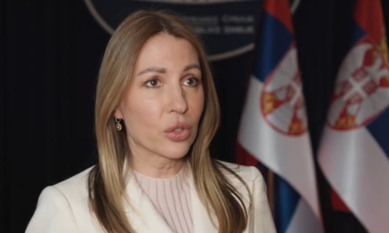ŠTA SE DEŠAVA SA SKLADIŠTIMA DERIVATA U SRBIJI? Ministarka Đedović Handanović otkrila plan za gorivo