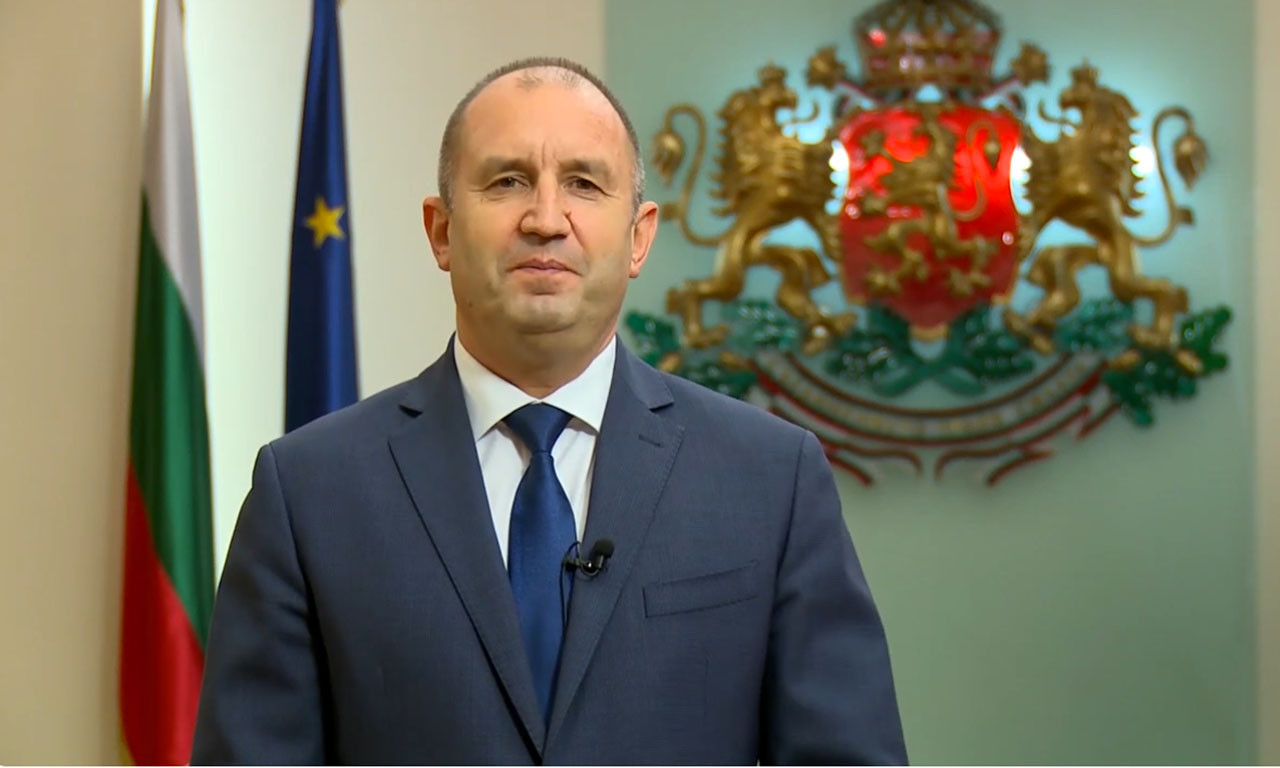 BUGARSKI PREDSEDNIK PODNOSI OSTAVKU! Evo ko preuzima funkciju (FOTO)