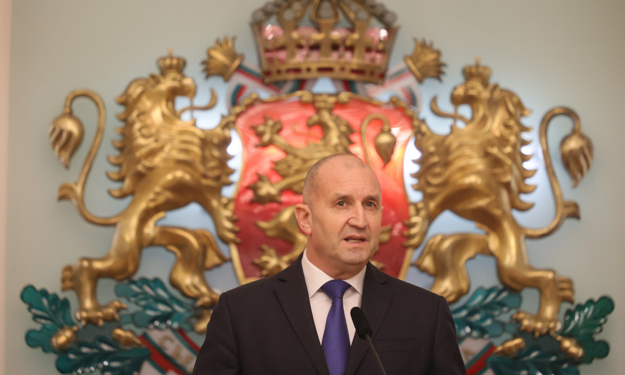 BUGARSKI PREDSEDNIK PODNOSI OSTAVKU! Evo ko preuzima funkciju (FOTO)