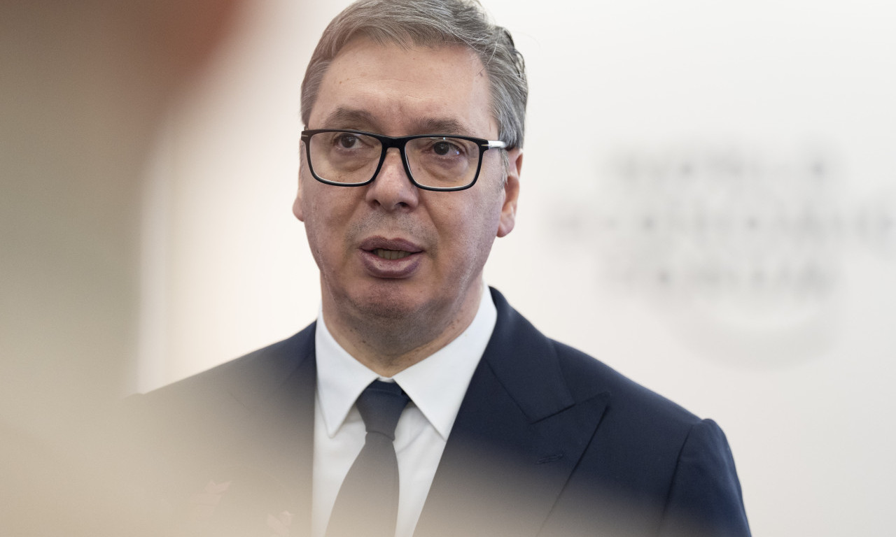 "HVALA ZA RADOST KOJU STE DONELI NARODU!" Vučić se poklonio "Delfinima" nakon potapanja Italije: Srbija slavi finale!