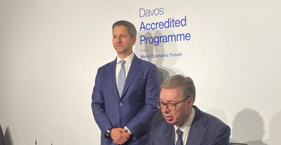 LETEĆI TAKSI STIŽE U SRBIJU! Vučić potvrdio: Potpisan istorijski sporazum sa "Arčer Avijacijom" (FOTO/VIDEO)