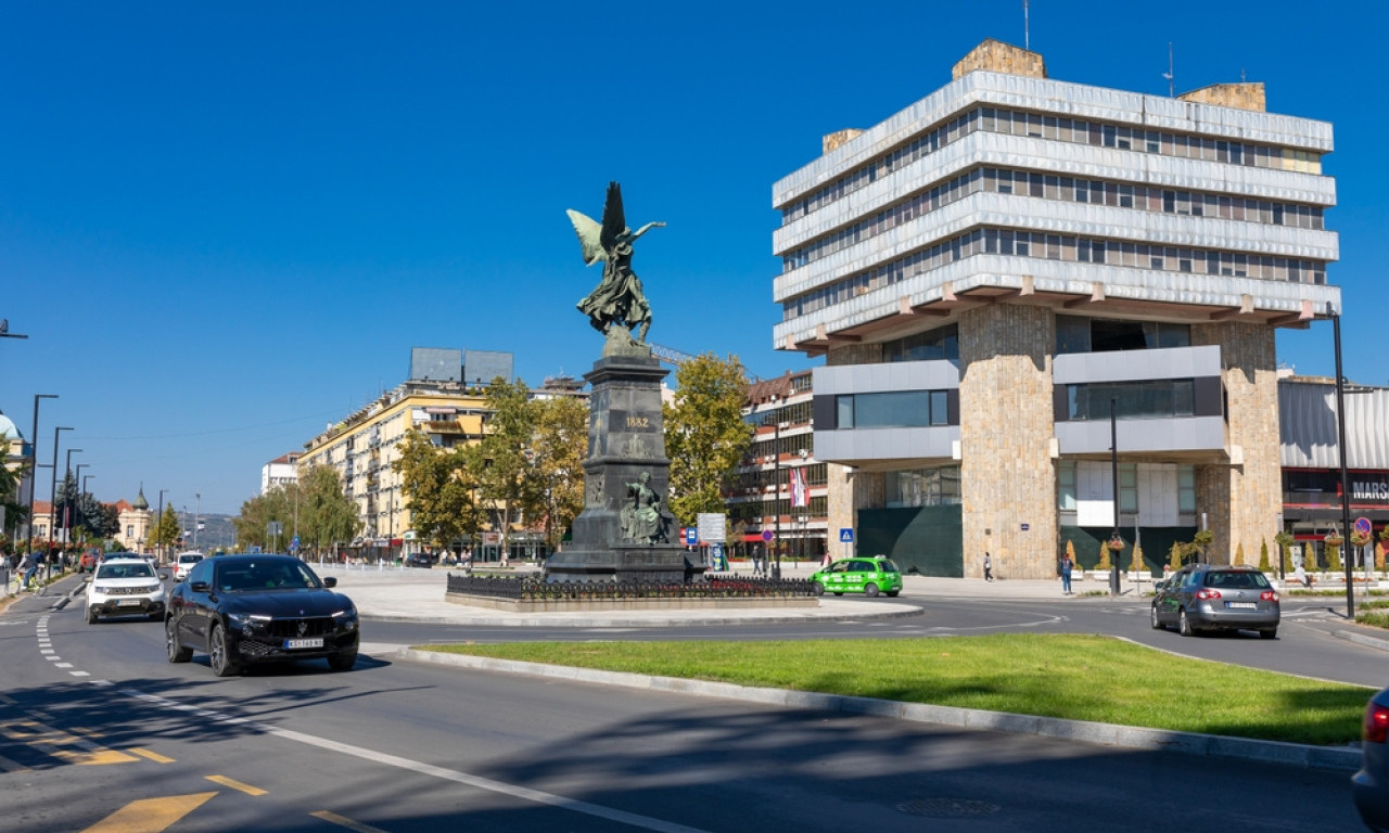 SIMBOL SNAGE U KRUŠEVCU Prizor oduševio meštane, a krije snažnu poruku (FOTO)