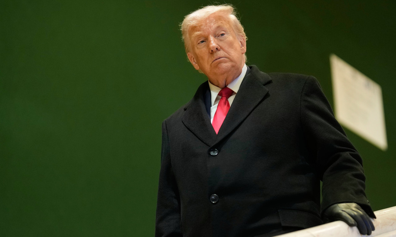 TRAMP PREDSTAVIO NOVU VIZIJU ZA GAZU: "Pogledajte ovu lokaciju na moru..."