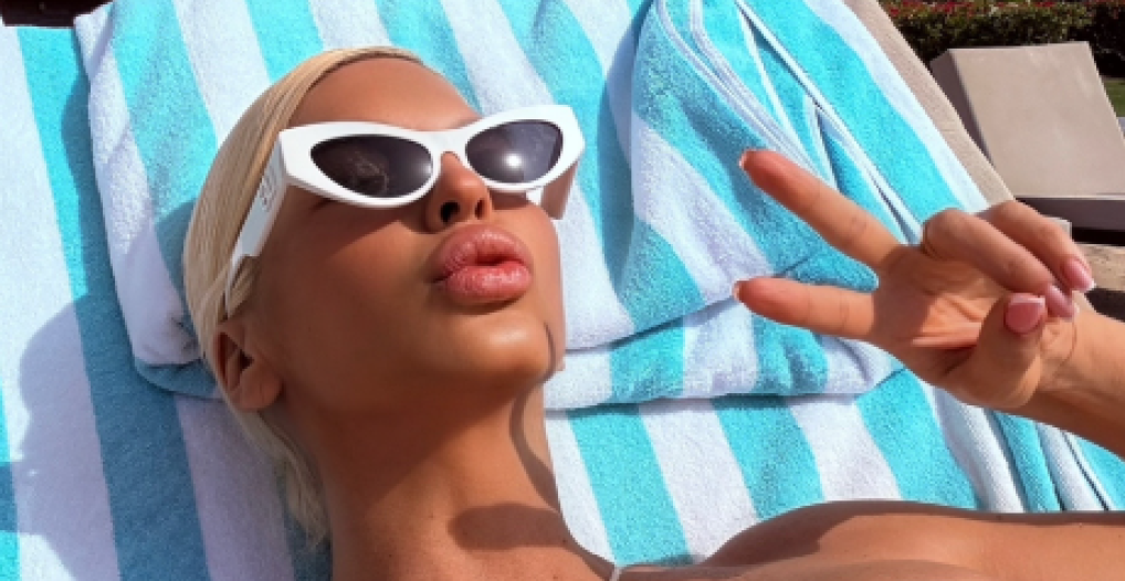 DOK TOŠIĆ MENJA BRAVE NA DUPLEKSU, JK SUNČA NAULJENO TELO: Karleuša u Dubaiju uživa u neviđenom luksuzu (FOTO+VIDEO)